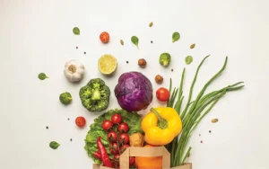 fotografía de bolsa con vegetales saludables para la dieta antiinflamatoria